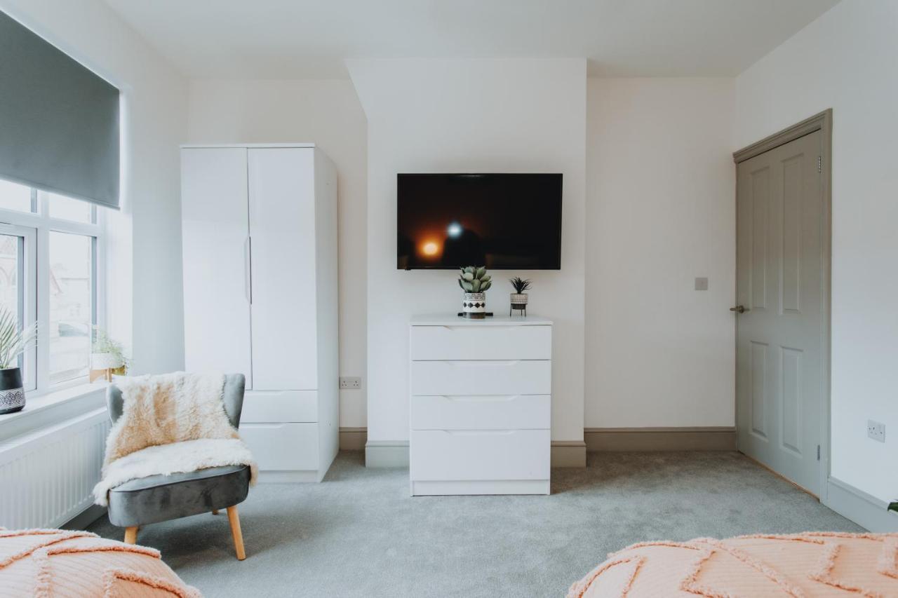 Townhouse House Ideal Contractors In Rugby Eksteriør billede